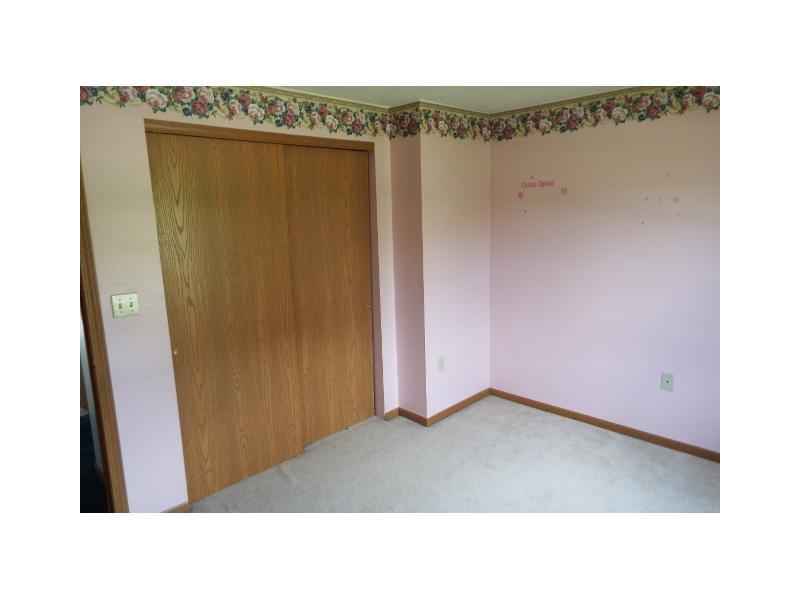 14240 Winchester Road Trafford, PA 15085 - Photo 12 of 21 Bedroom.