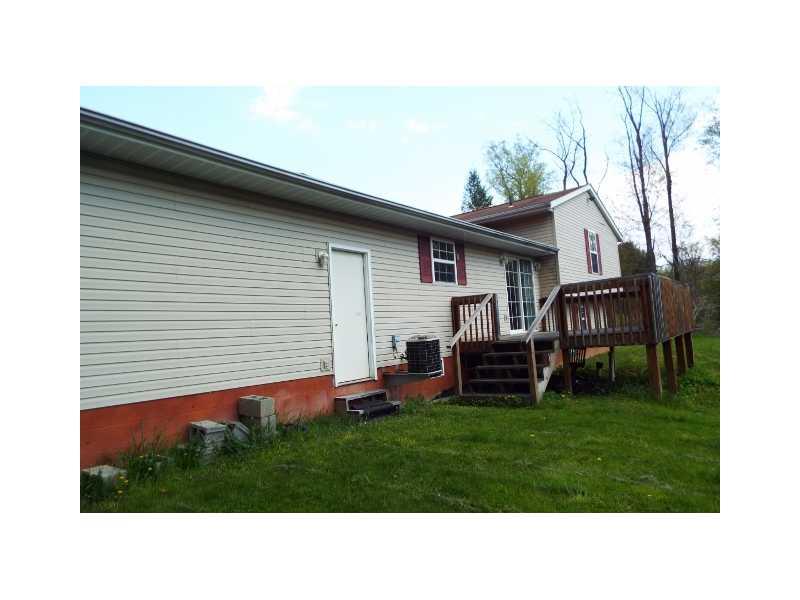 14240 Winchester Road Trafford, PA 15085 - Photo 3 of 21 Exterior Back.