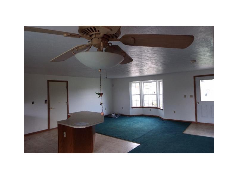 14240 Winchester Road Trafford, PA 15085 - Photo 5 of 21 Great Room.