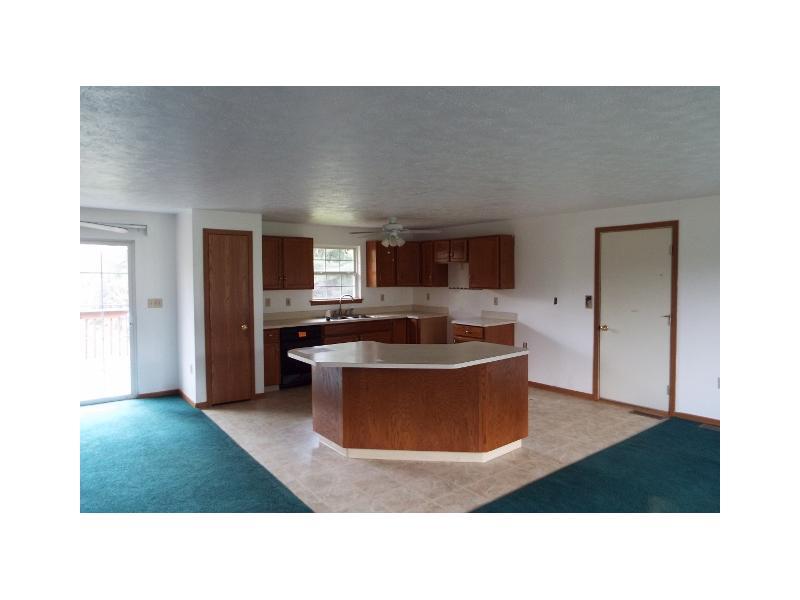 14240 Winchester Road Trafford, PA 15085 - Photo 7 of 21 Kitchen.
