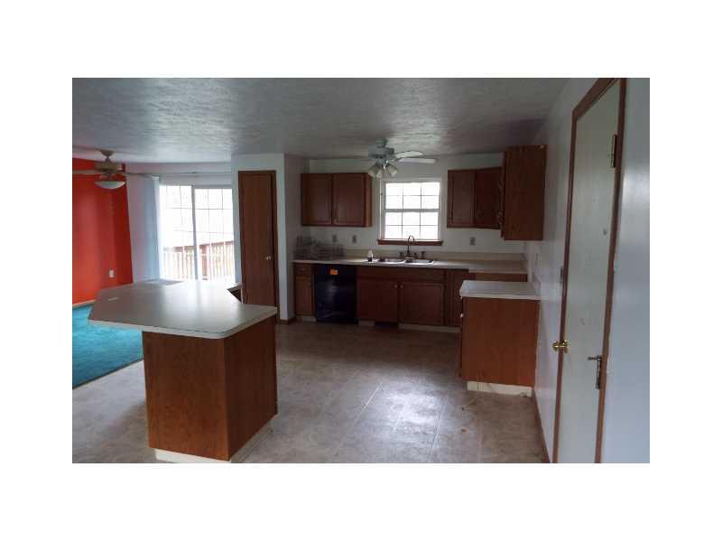 14240 Winchester Road Trafford, PA 15085 - Photo 8 of 21 Kitchen.
