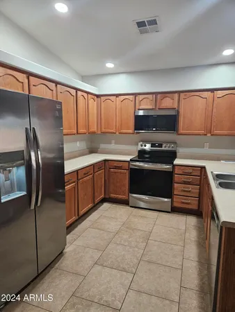$1,500 | 8336 West Santa Cruz Boulevard, Arizona City, AZ 85123