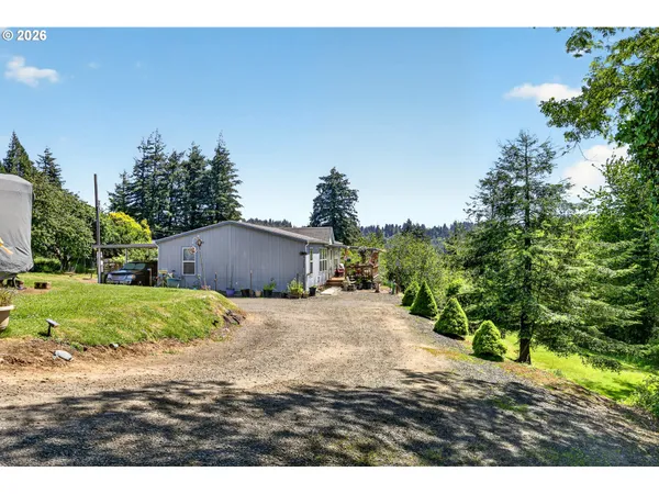$355,000 | 93736 Bay Park Lane, Coos Bay, OR 97420