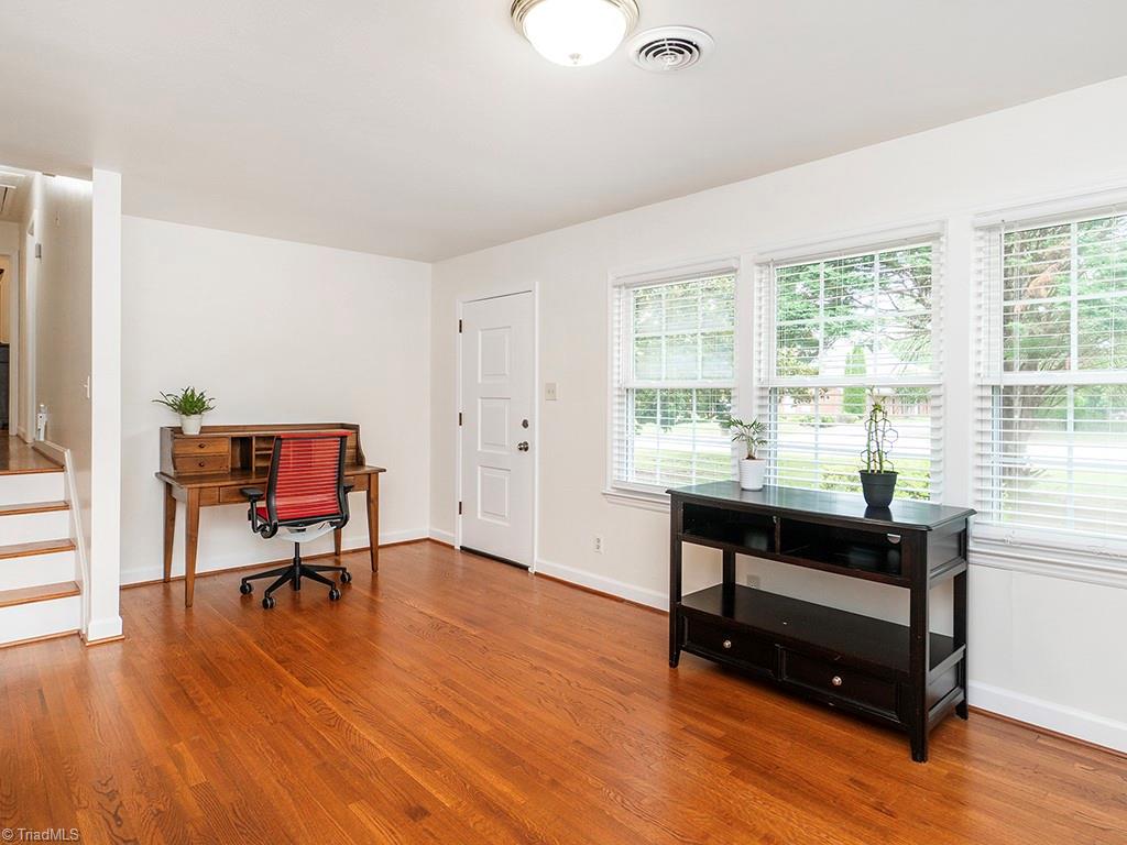 1311 Fleming Road Greensboro, NC 27410 - Photo 4 of 50