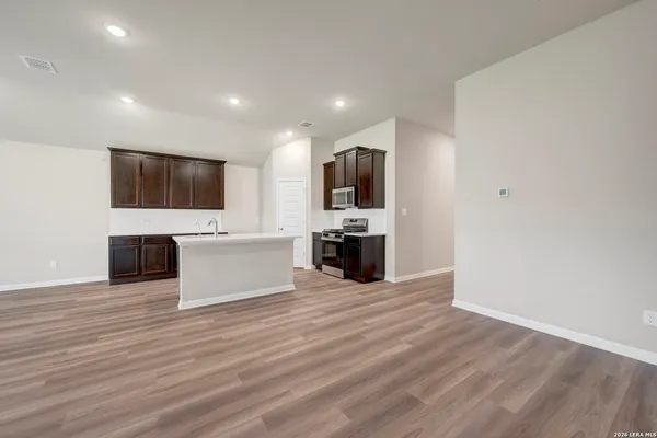 $314,990 | 6252 Persimmon Lake, San Antonio, TX 78252