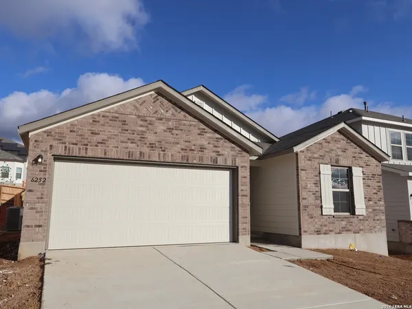$319,990 | 6252 Persimmon Lake, San Antonio, TX 78252