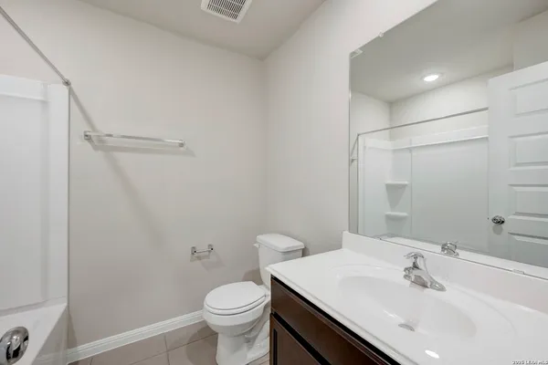 $314,990 | 6252 Persimmon Lake, San Antonio, TX 78252