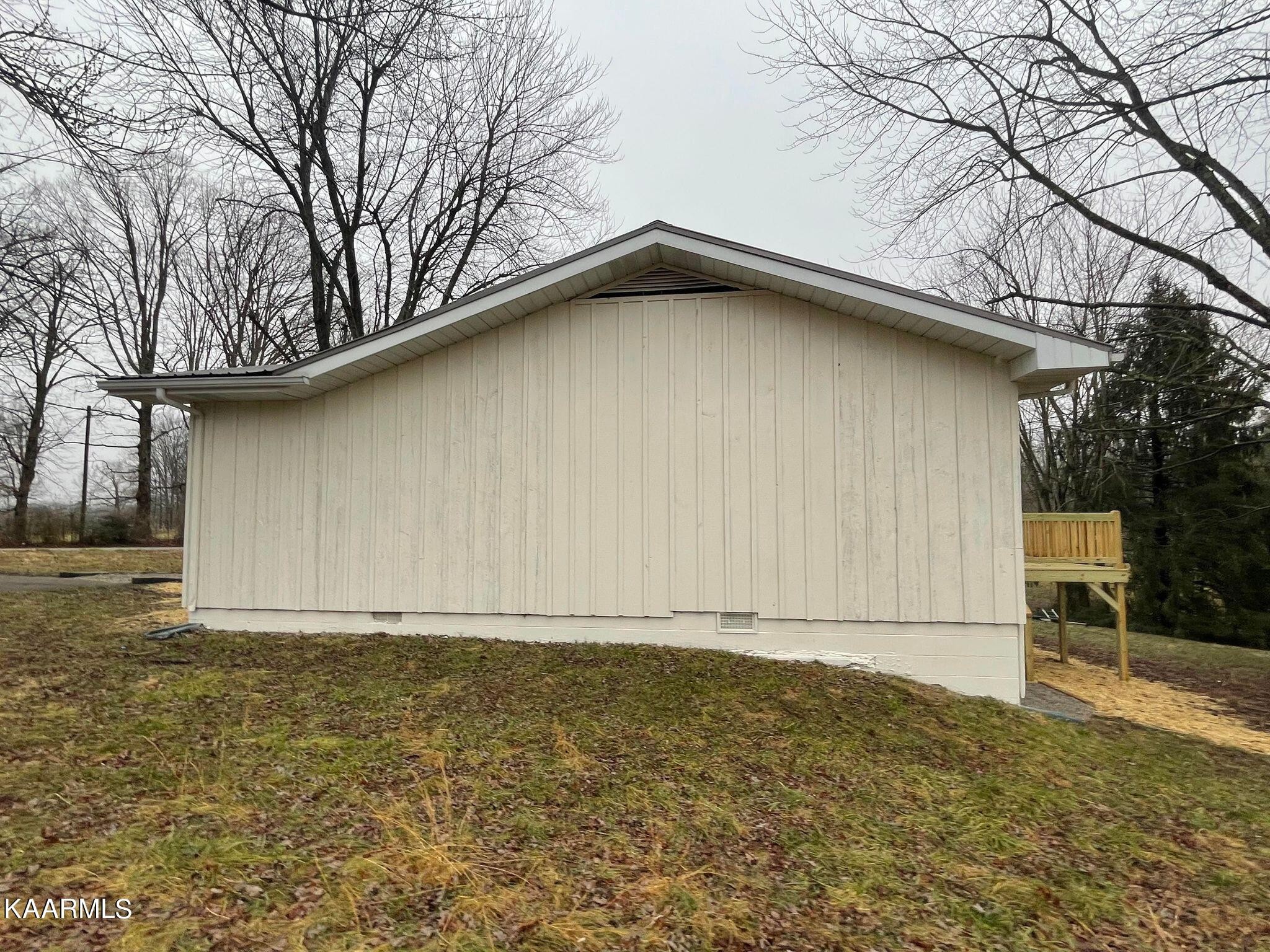 1332 Hamilton Field Road Jamestown, TN 38556 - Photo 44 of 46 Gallery Image 44