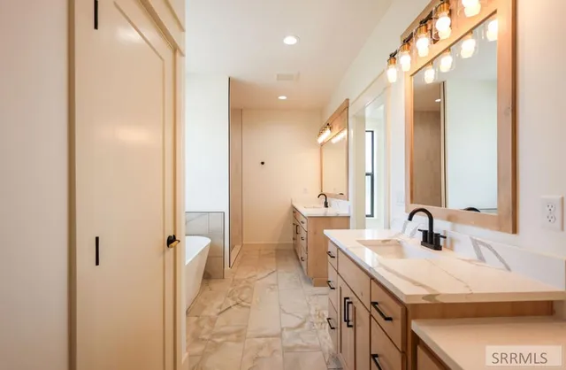 $699,000 | 3741 East 331 North, Rigby, ID 83442