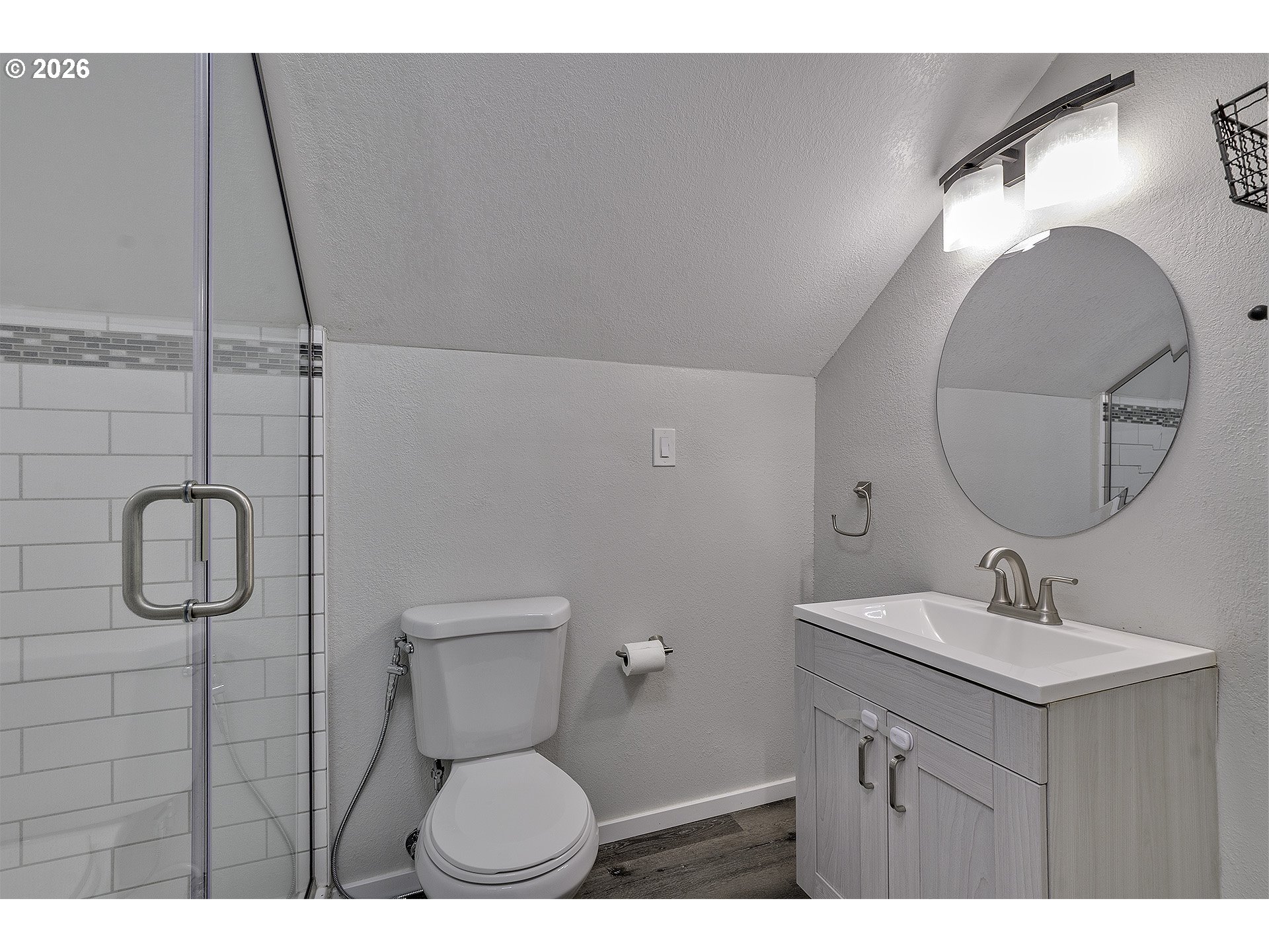 715 South 8th Avenue Cornelius, OR 97113 - Photo 29 of 38 Bathroom