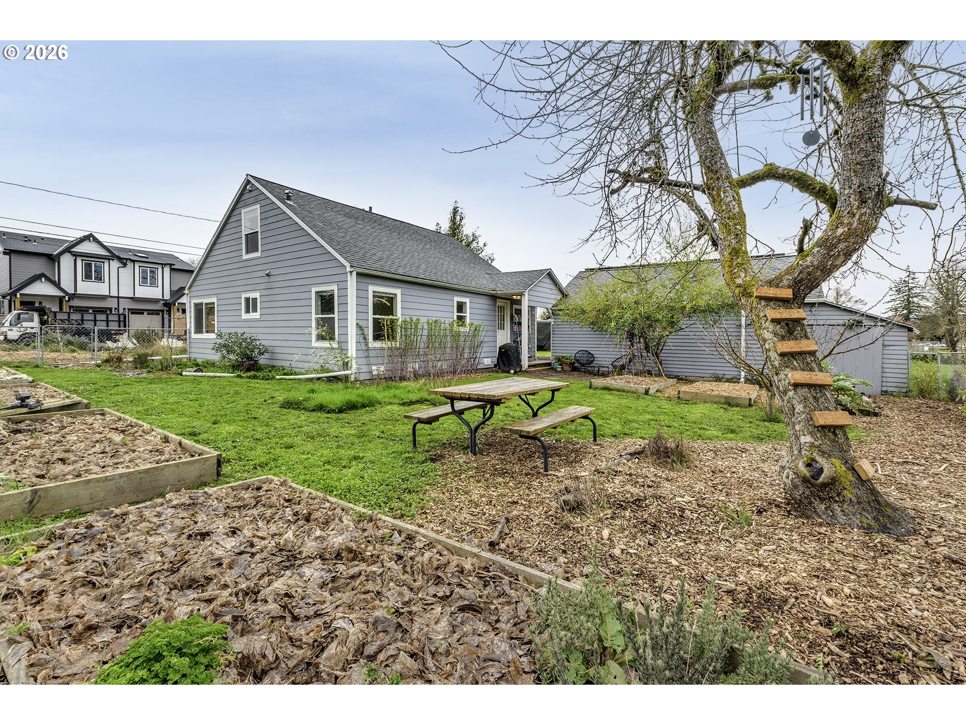 715 South 8th Avenue Cornelius, OR 97113 - Photo 37 of 38 Backyard