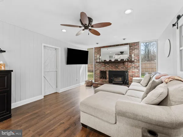 $675,000 | 8 Foxwood Lane, Medford, NJ 08055