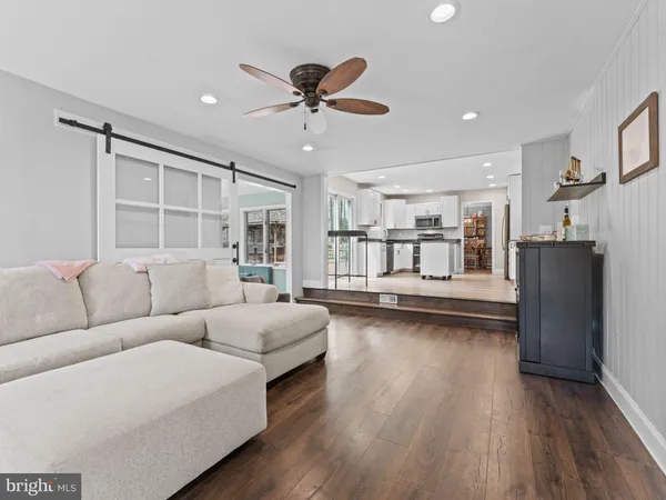 $675,000 | 8 Foxwood Lane, Medford, NJ 08055