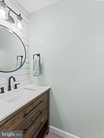 $675,000 | 8 Foxwood Lane, Medford, NJ 08055
