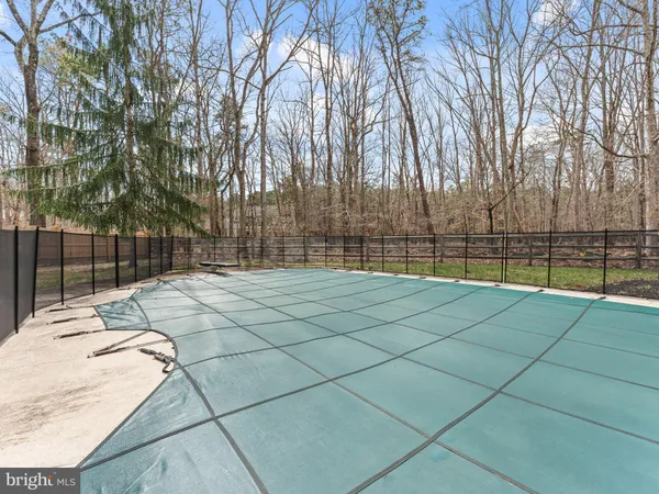 $675,000 | 8 Foxwood Lane, Medford, NJ 08055