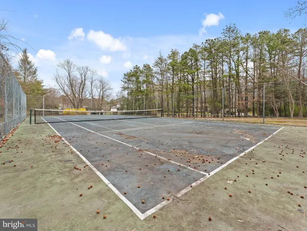 $675,000 | 8 Foxwood Lane, Medford, NJ 08055