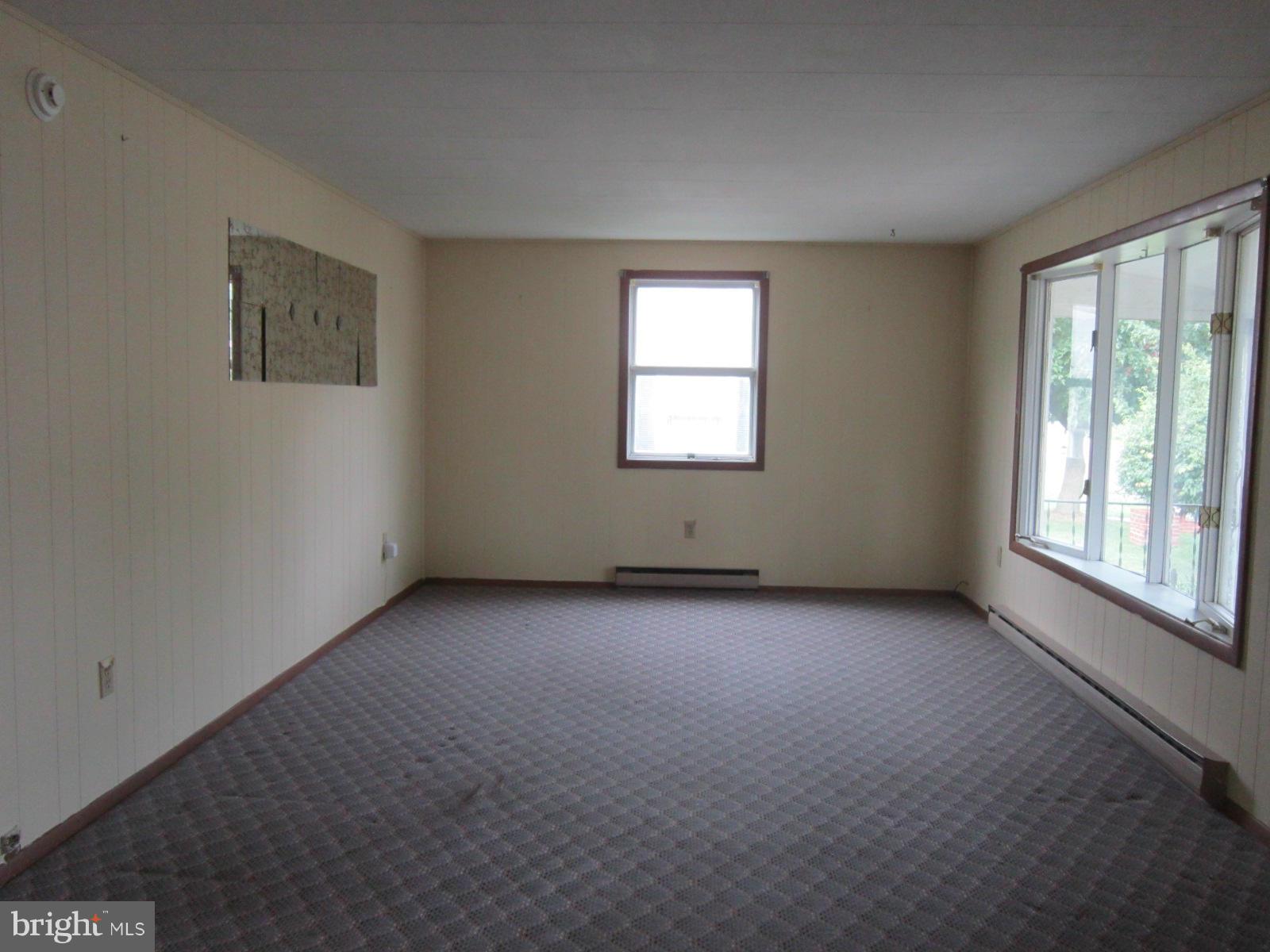 305 East 12th Avenue Ranson, WV 25438 - Photo 11 of 18 Living Room