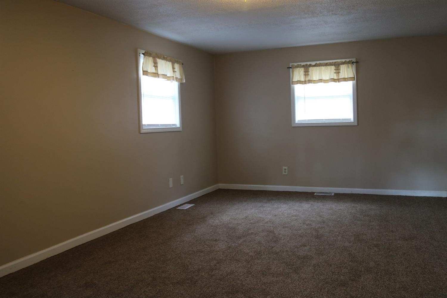 119 Prescott Road Paris, KY 40361 - Photo 7 of 26 Photo 7