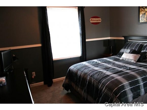 4100 Clearwater Lane Springfield, IL 62703 - Photo 9 of 13 Gallery Image 9