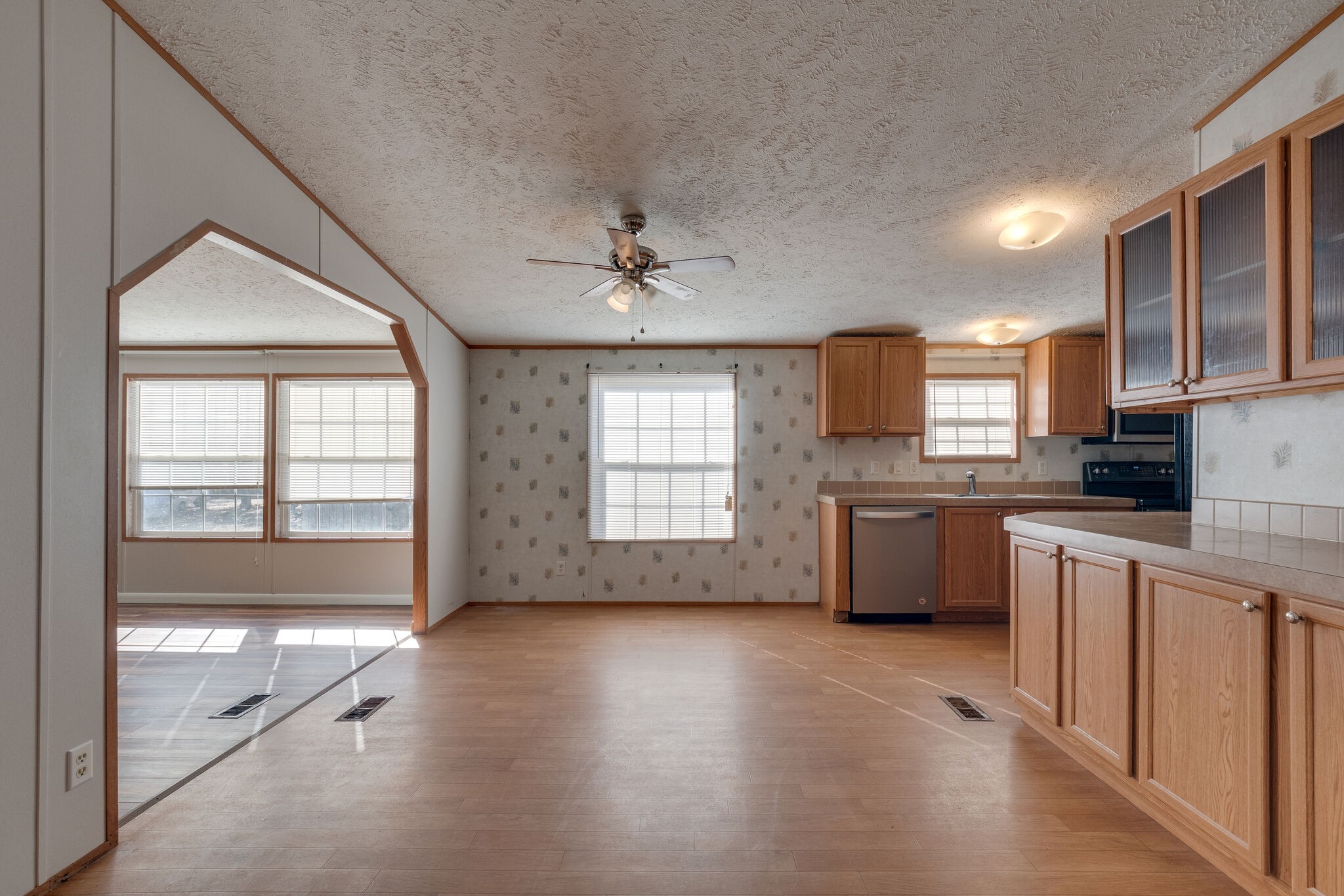 275 Henderson Road Hohenwald, TN 38462 - Photo 6 of 20 Gallery Image 6