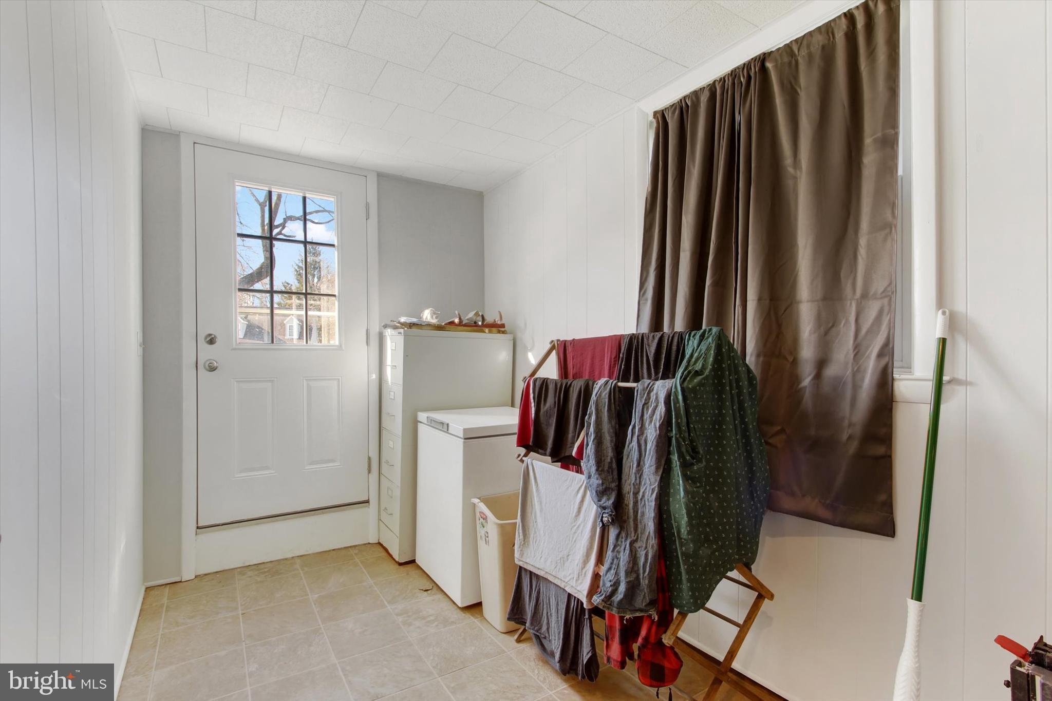 4 Hill Street Hanover, PA 17331 - Photo 13 of 32