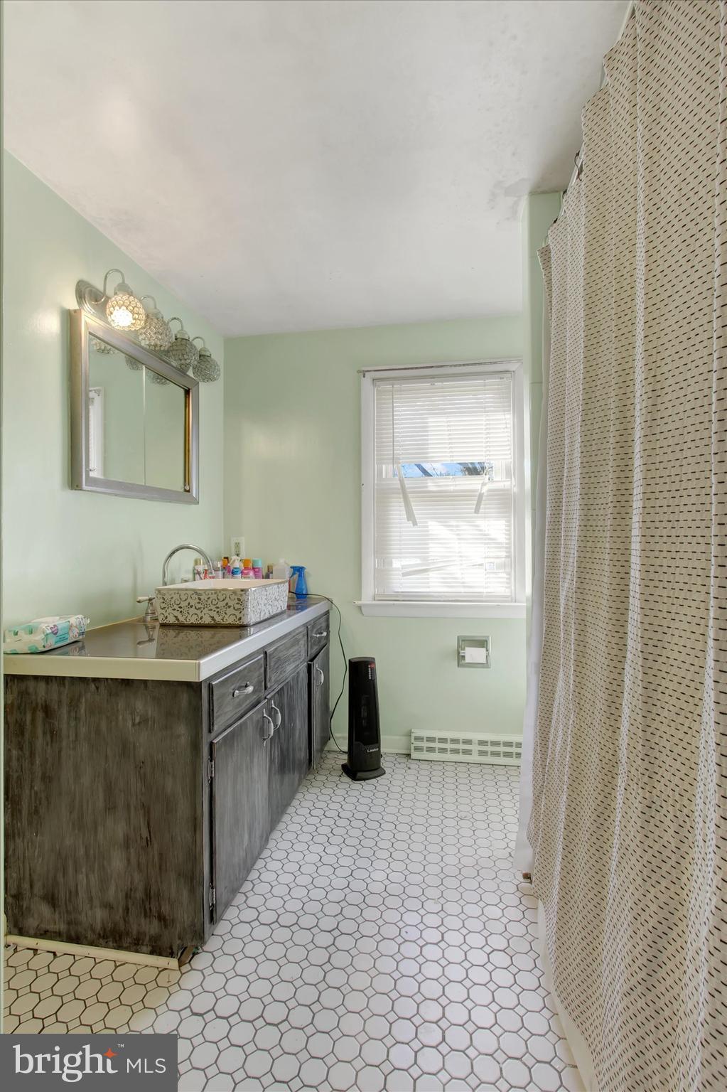 4 Hill Street Hanover, PA 17331 - Photo 16 of 32