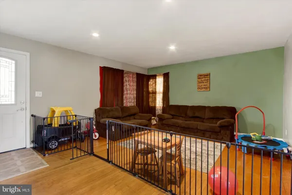 $279,900 | 4 Hill Street, Hanover, PA 17331
