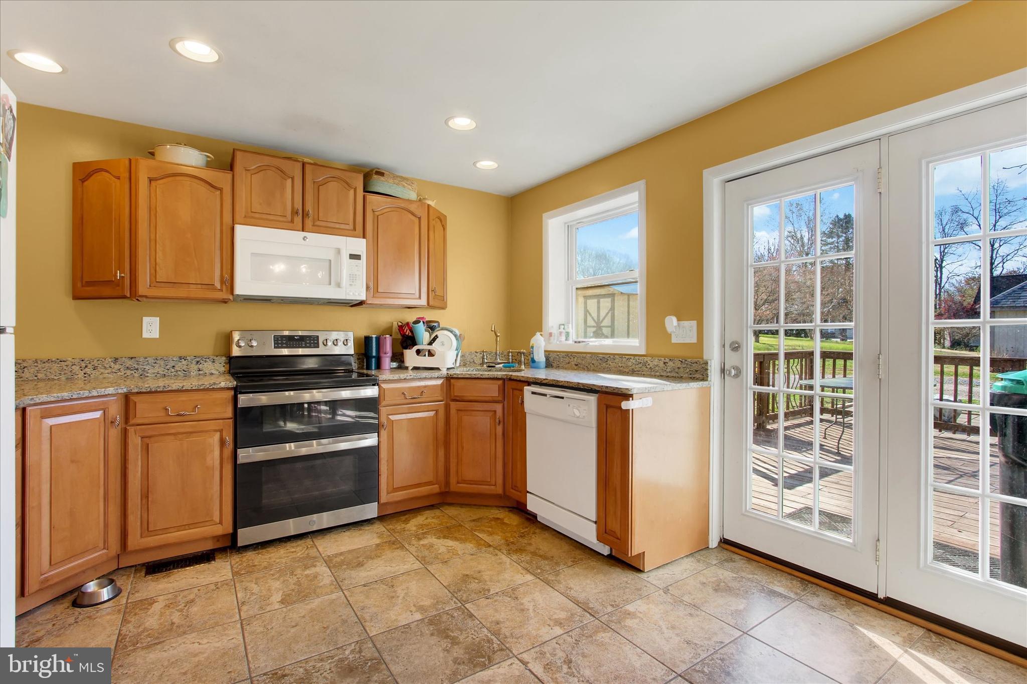 4 Hill Street Hanover, PA 17331 - Photo 8 of 32