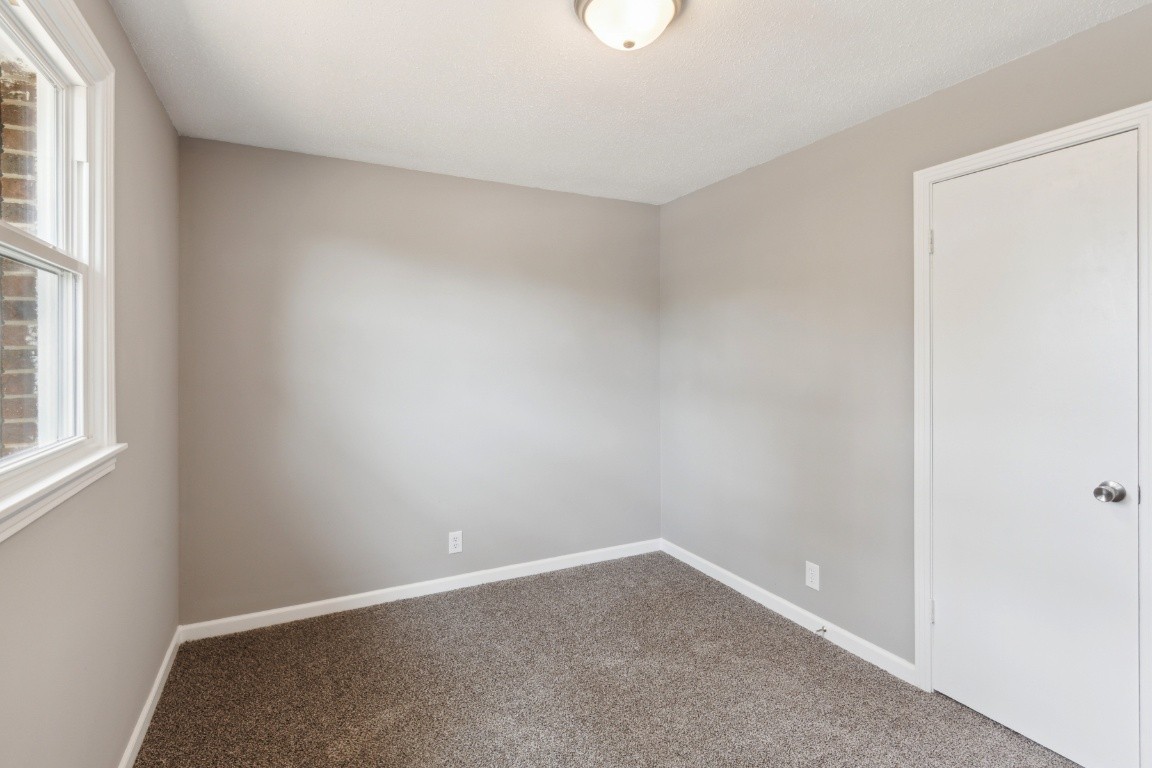 1500 Pinetree Road Clarksville, TN 37042 - Photo 20 of 31 Gallery Image 20
