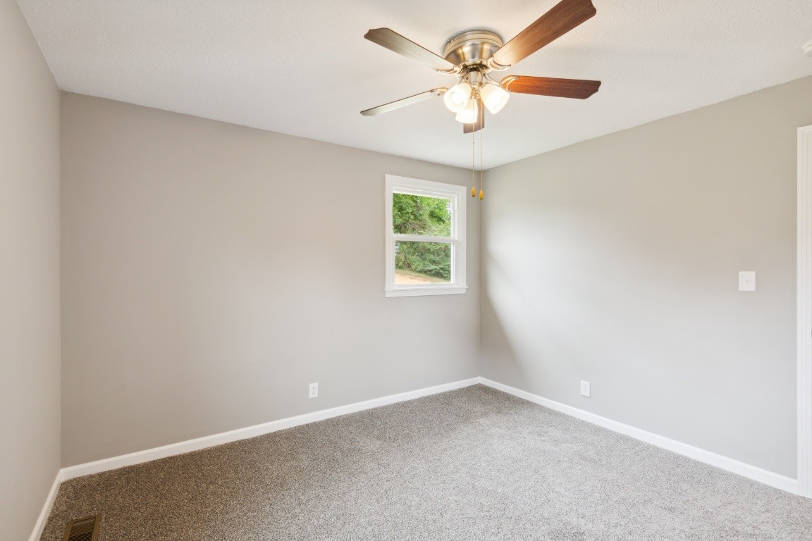 1500 Pinetree Road Clarksville, TN 37042 - Photo 25 of 31 Gallery Image 25