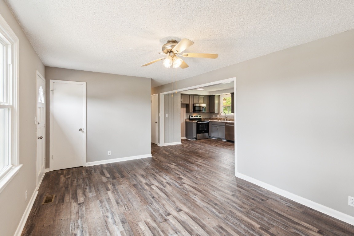 1500 Pinetree Road Clarksville, TN 37042 - Photo 7 of 31 Gallery Image 7