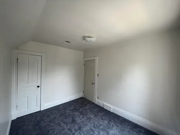$1,195 | 922 South 74th Street, West Allis, WI 53214