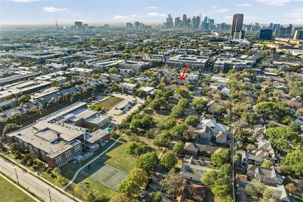 $724,998 | 5100 Mission Avenue, Unit 5100, Dallas, TX 75206