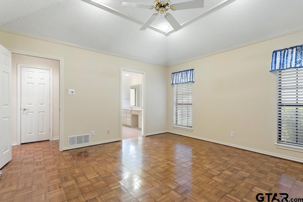 5802 Briar Creek Road Tyler, TX 75703 - Photo 23 of 42