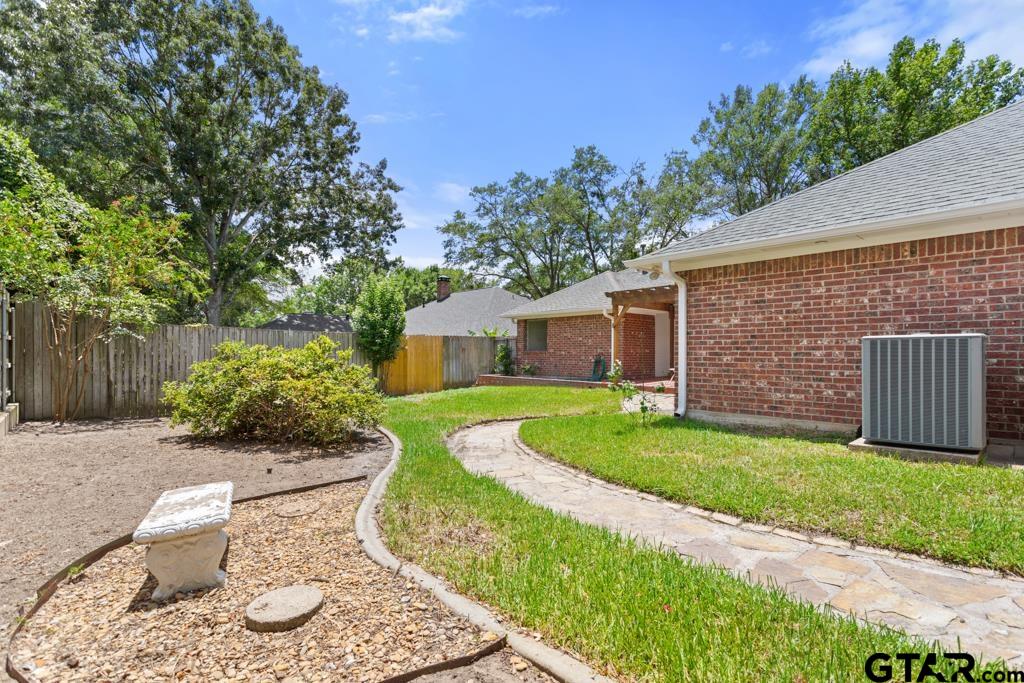 5802 Briar Creek Road Tyler, TX 75703 - Photo 37 of 42