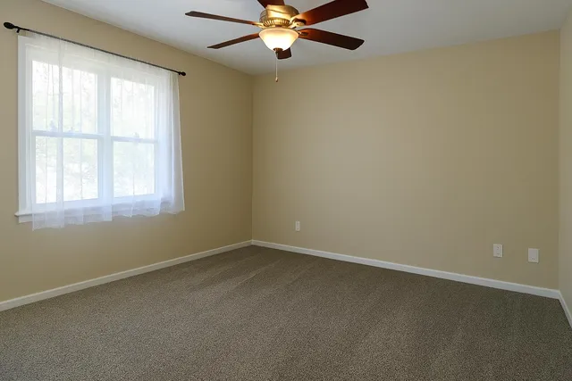 $379,900 | 1278 Nicklaus Lane, Marion, IL 62959