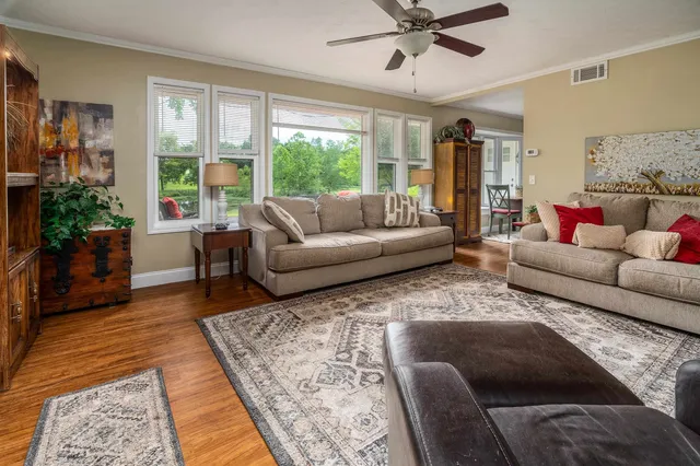 $379,900 | 1278 Nicklaus Lane, Marion, IL 62959