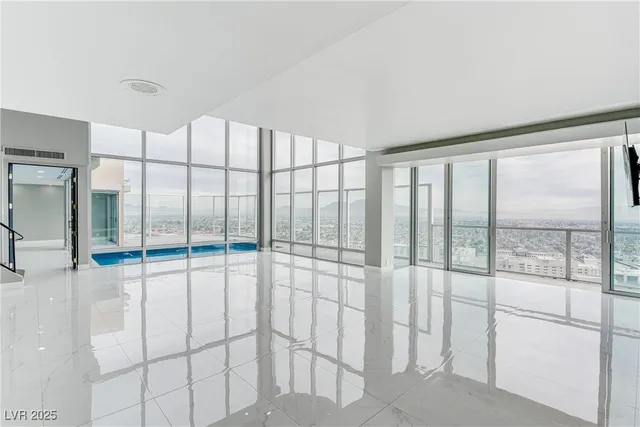 $9,594 | 3111 Bel Air Drive, Unit 28F, Las Vegas, NV 89109