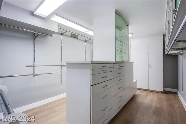 $9,594 | 3111 Bel Air Drive, Unit 28F, Las Vegas, NV 89109