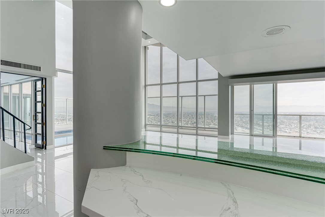 3111 Bel Air Drive, Unit 28F Las Vegas, NV 89109 - Photo 17 of 69