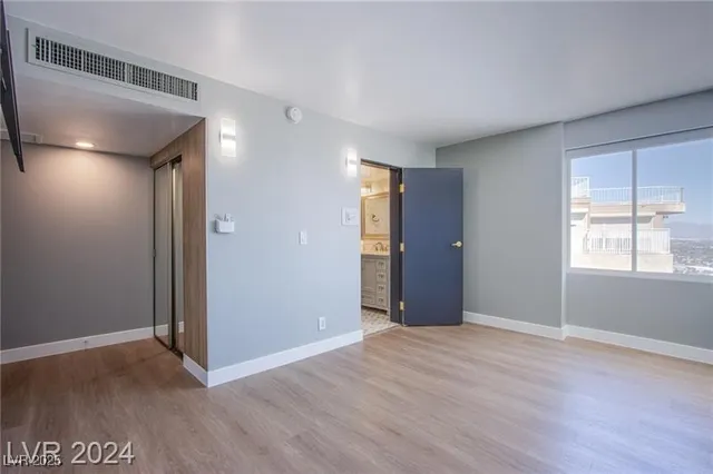 $9,594 | 3111 Bel Air Drive, Unit 28F, Las Vegas, NV 89109