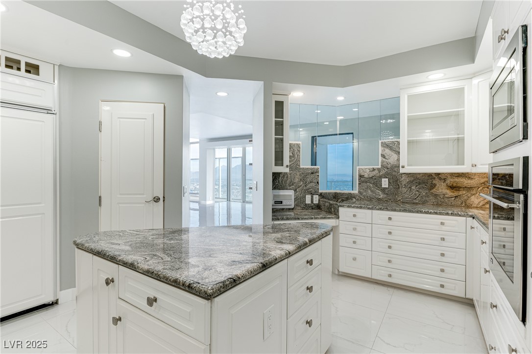 3111 Bel Air Drive, Unit 28F Las Vegas, NV 89109 - Photo 23 of 69