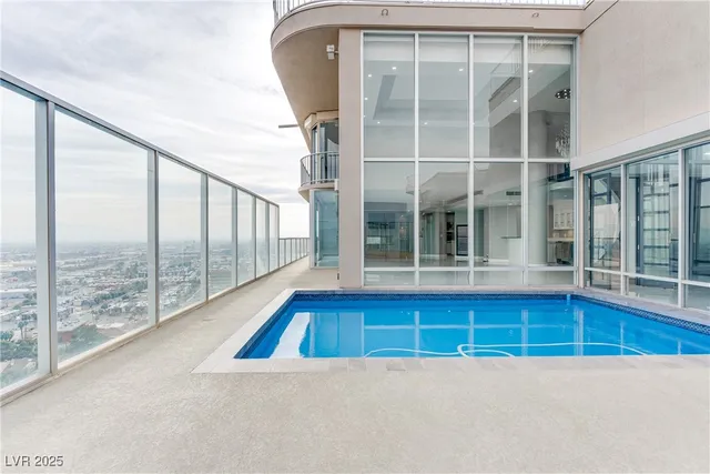 $9,594 | 3111 Bel Air Drive, Unit 28F, Las Vegas, NV 89109