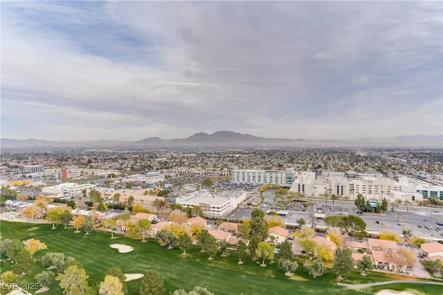 $9,594 | 3111 Bel Air Drive, Unit 28F, Las Vegas, NV 89109