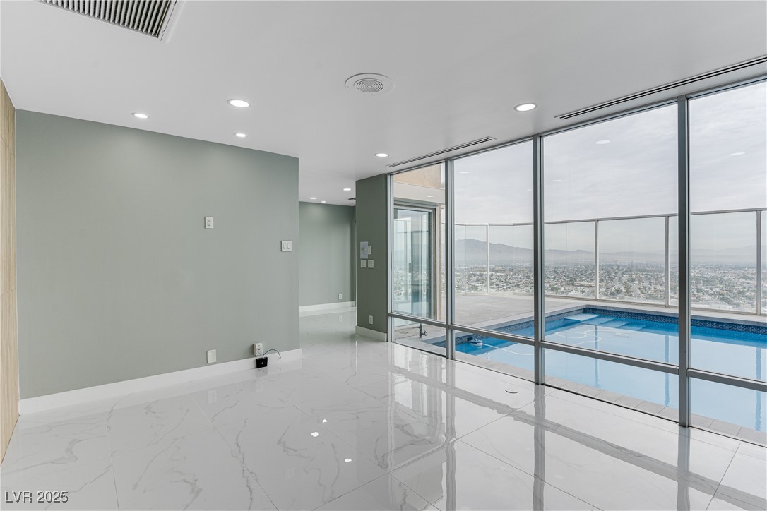 3111 Bel Air Drive, Unit 28F Las Vegas, NV 89109 - Photo 37 of 69