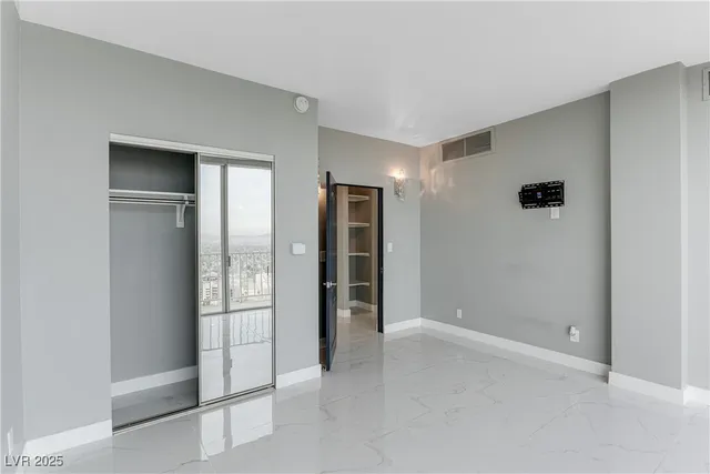 $9,594 | 3111 Bel Air Drive, Unit 28F, Las Vegas, NV 89109