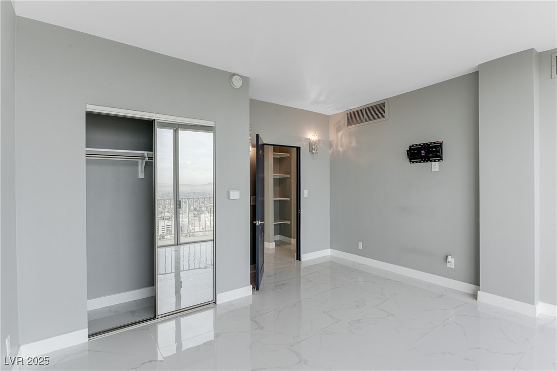 3111 Bel Air Drive, Unit 28F Las Vegas, NV 89109 - Photo 39 of 69