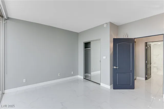 $9,594 | 3111 Bel Air Drive, Unit 28F, Las Vegas, NV 89109