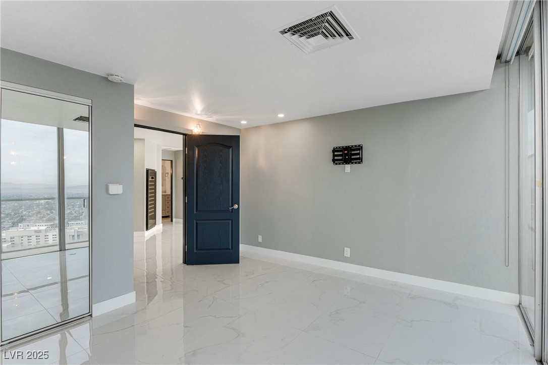 3111 Bel Air Drive, Unit 28F Las Vegas, NV 89109 - Photo 45 of 69