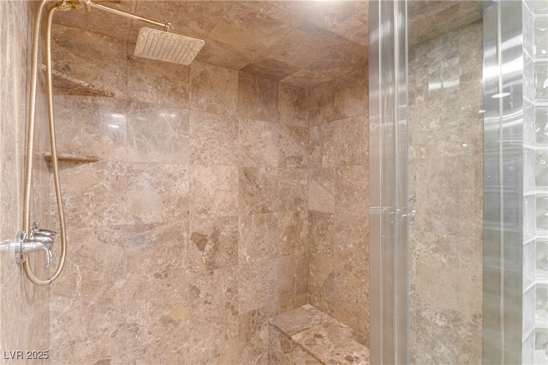 3111 Bel Air Drive, Unit 28F Las Vegas, NV 89109 - Photo 60 of 69